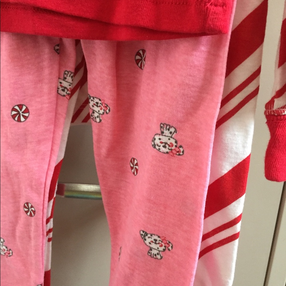Set of 2 holiday PJs - Picture 3 of 3